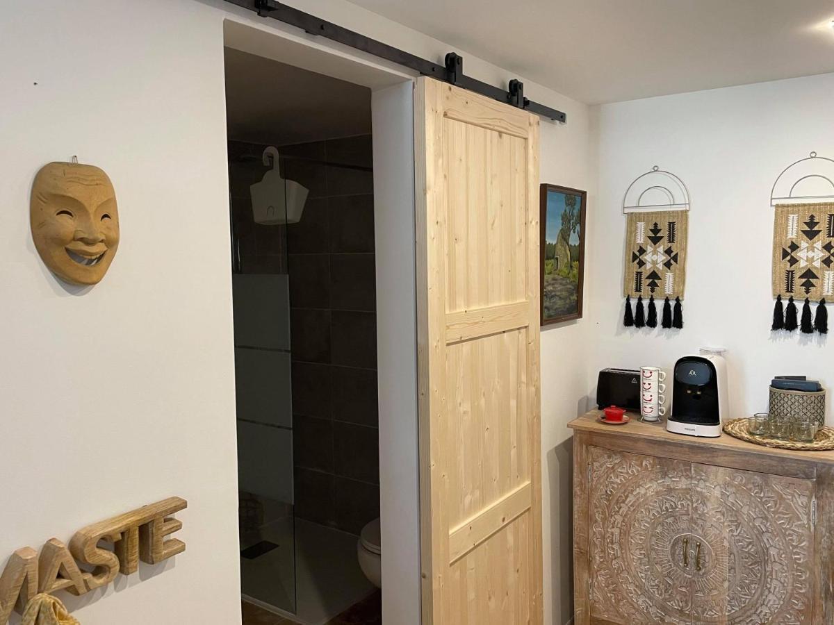 Jolie Annexe Du Mas Dans Le Coeur De La Garrigue Nimoise Villa Nimes Ngoại thất bức ảnh