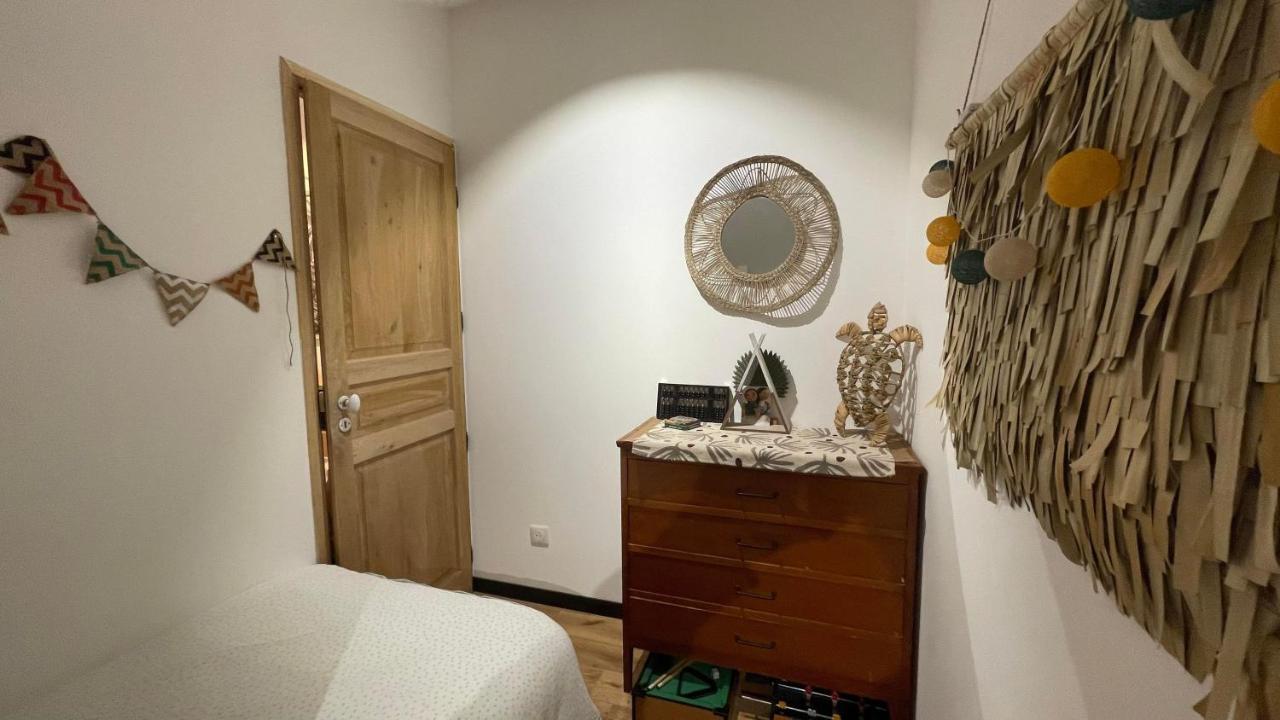 Jolie Annexe Du Mas Dans Le Coeur De La Garrigue Nimoise Villa Nimes Ngoại thất bức ảnh